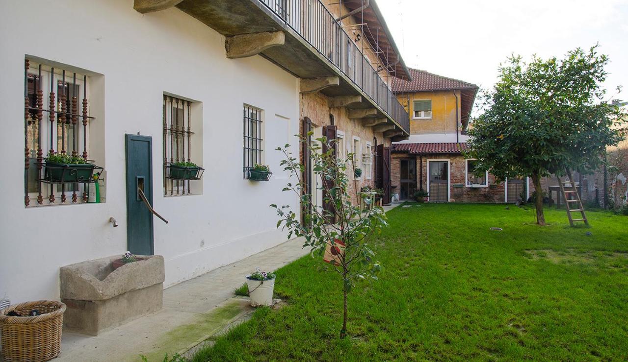 Le Persiane Verdi Bed & Breakfast Vercelli Exterior photo